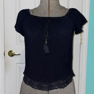 Black Off-the-shoulder Top